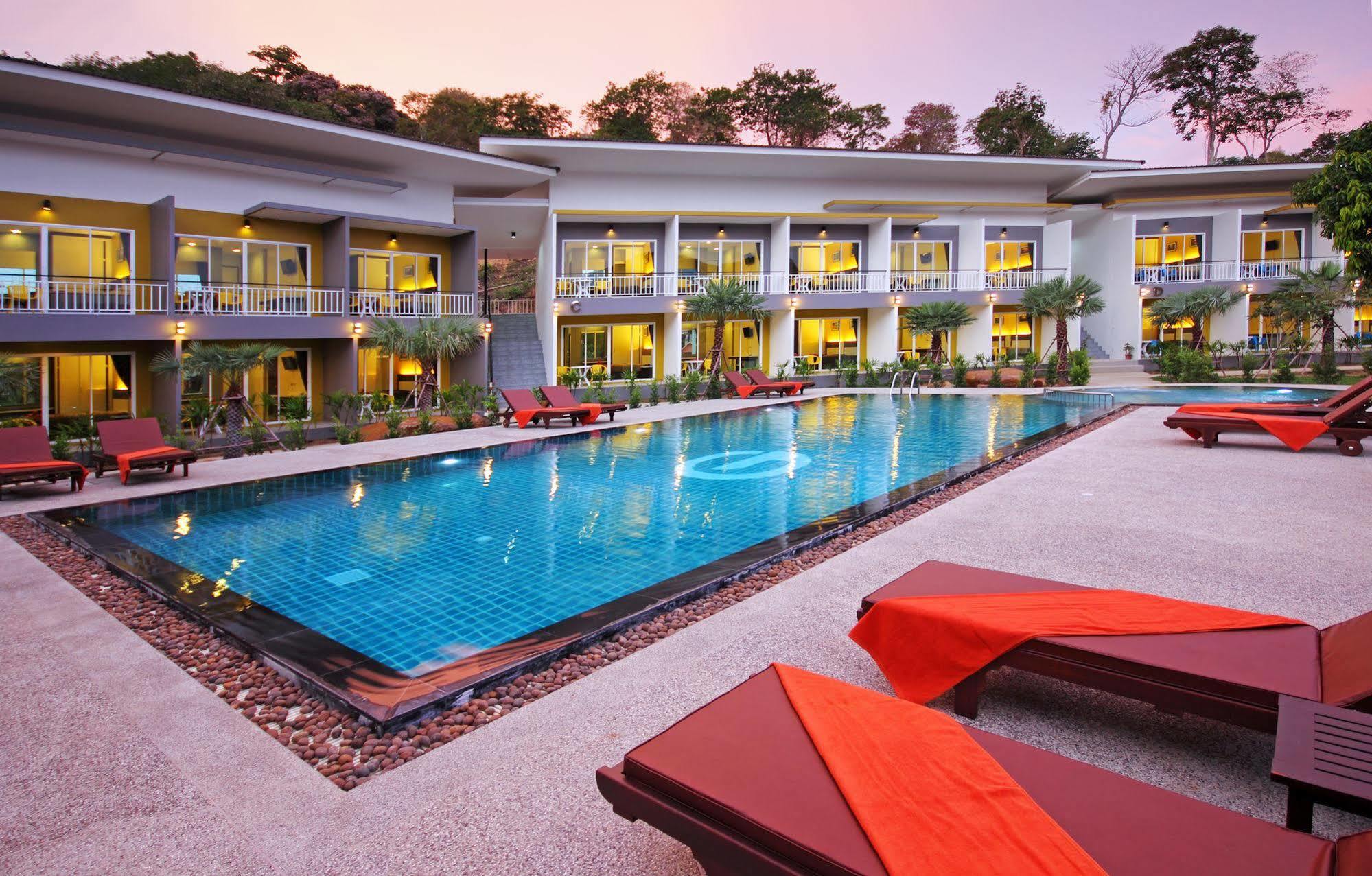Gypsy Sea View Resort- Phi Phi Island Exterior photo